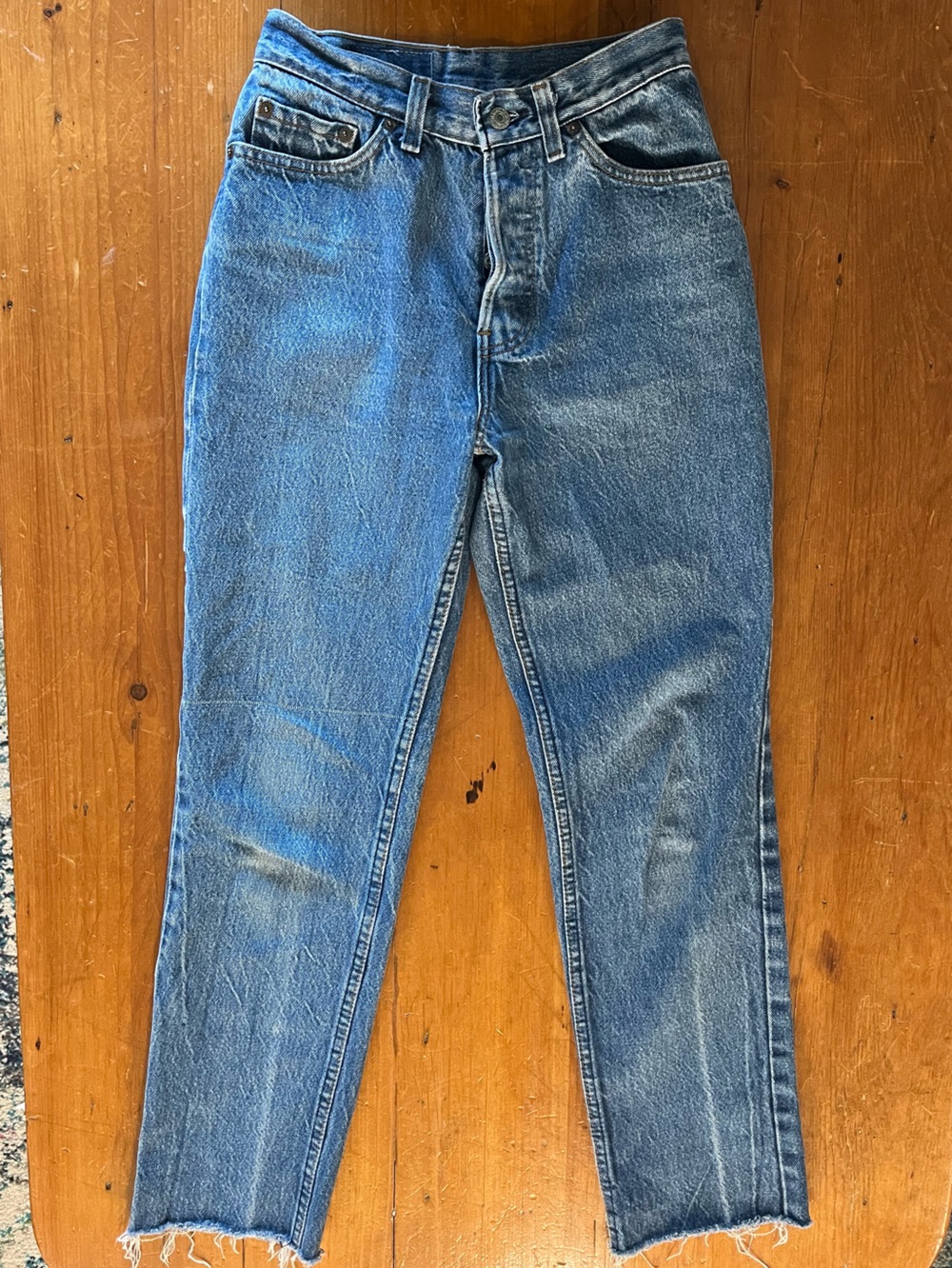 Vintage Levi’s 501 Made in USA Women’s Sizing Factory 544 Medium Wash Blue Jeans